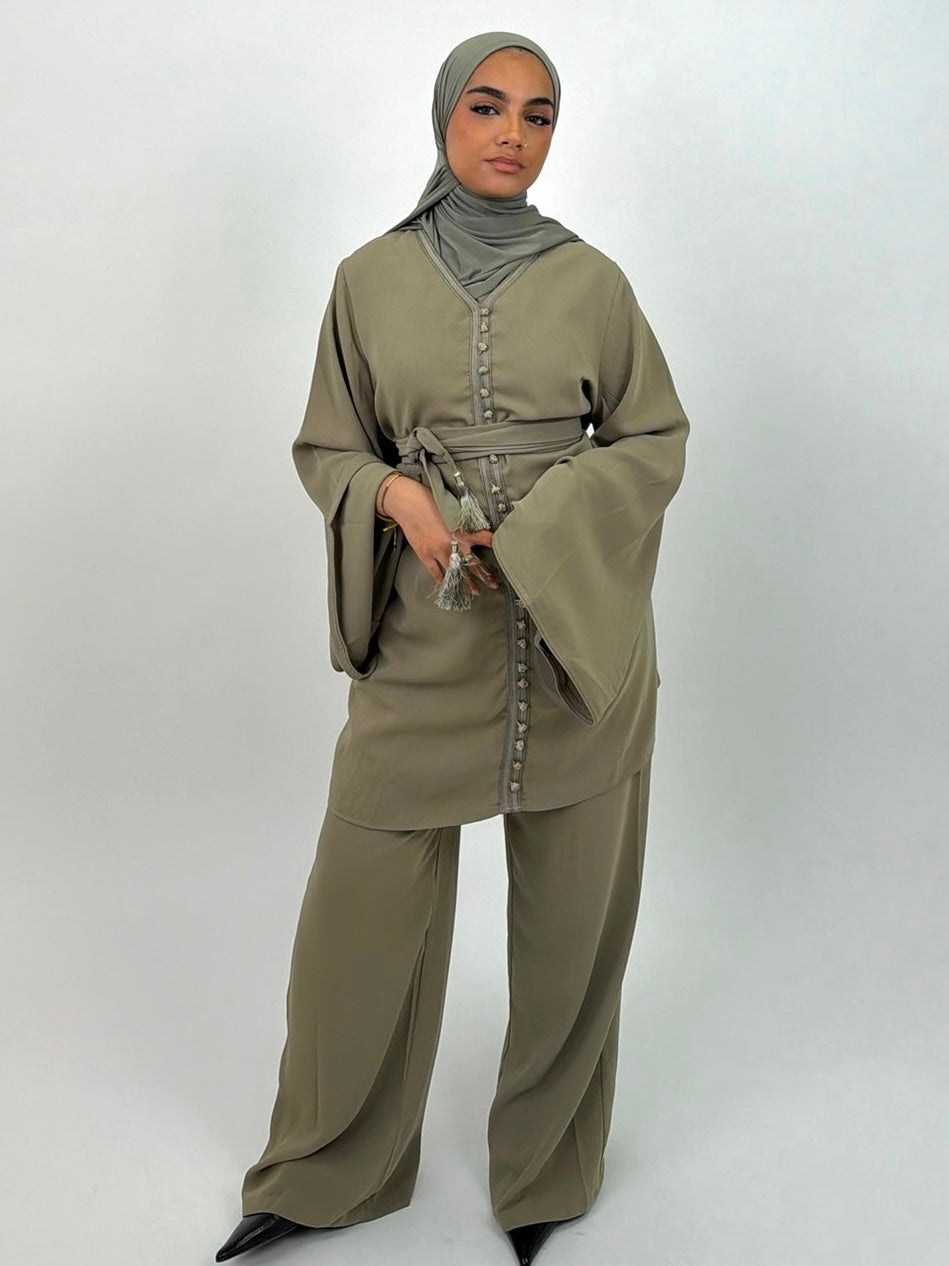 Ensemble Layal —  Kaki