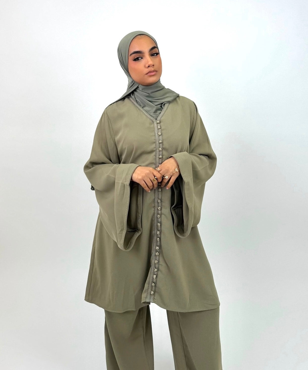 Ensemble Layal —  Kaki